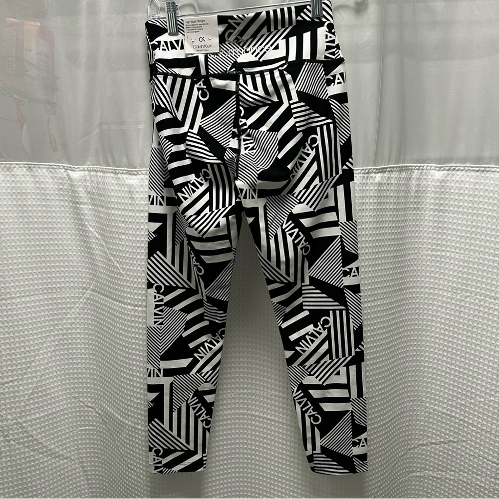 Calvin Klein performance yoga pants black and white 7/8 - Picture 4 of 6